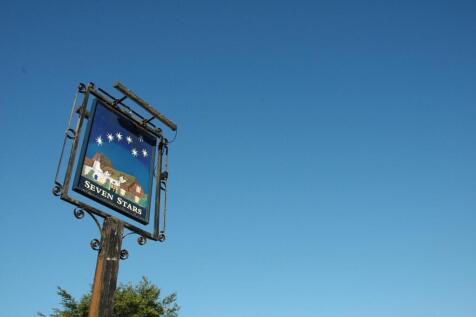 THE COMMUNITY PUB.JPG