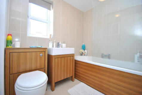Marmet Avenue, Letchworth Garden City, SG6 photo 3