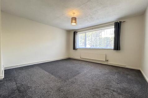Brighton Hill, Basingstoke, RG22 photo 4