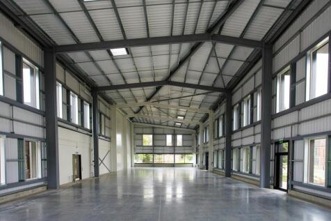 Zeta-warehouse internal 2.jpg