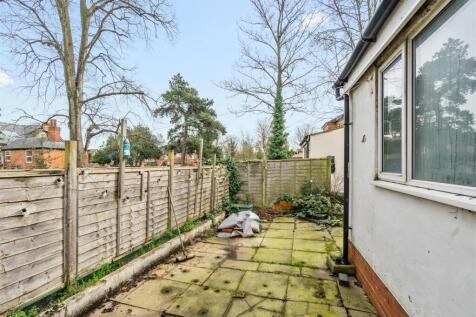 Flat 1, 119 Sandford Road_11.jpg