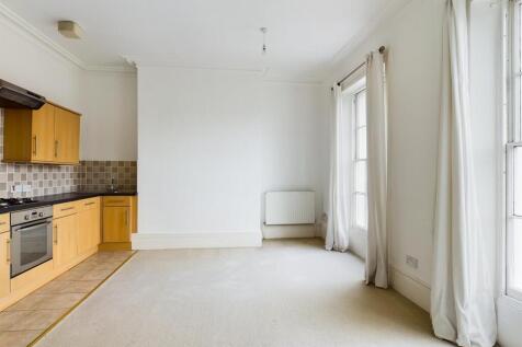 5c Lansdowne Terrace - 03.jpg