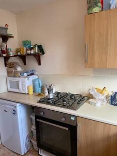 41 Aldred - kitchen, pic 2.jpg