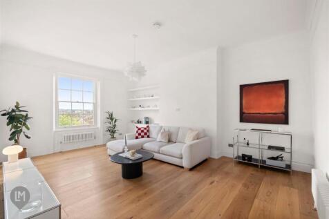 Reception Room LM.jpg