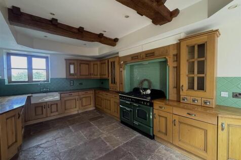 The Charolais, Brewood, Stafford photo 3