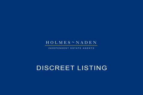 DiscreetListing.jpg