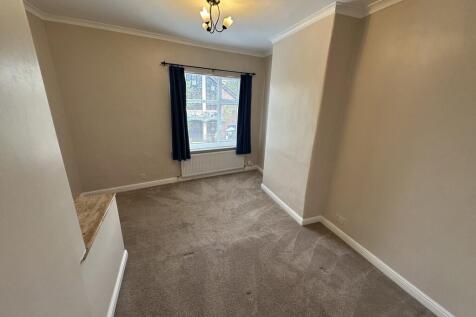Green Lane, Hazel Grove photo 5