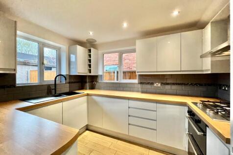 Elm Close, Little Stoke, Bristol, Gloucestershire, BS34 photo 4