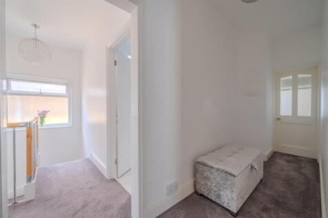 194 The Highway-13.jpg