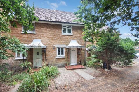 Poole, BH17 - property photo
