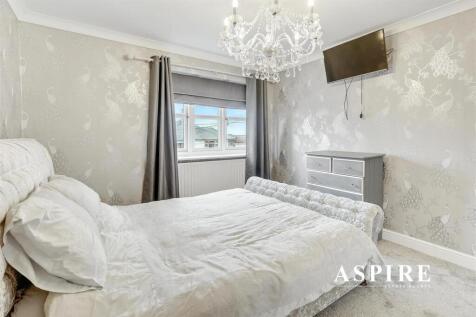 Aspire Estate Agents7.jpg