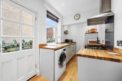 Kitchen from entrance hallway.jpg
