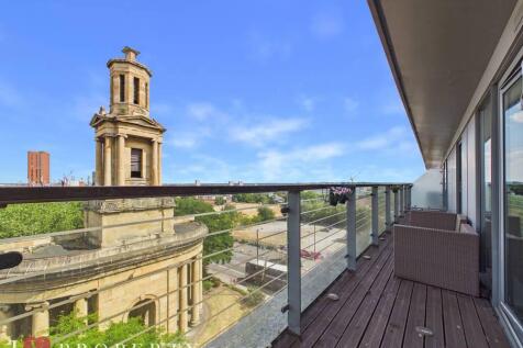 giraffe360-STILL013