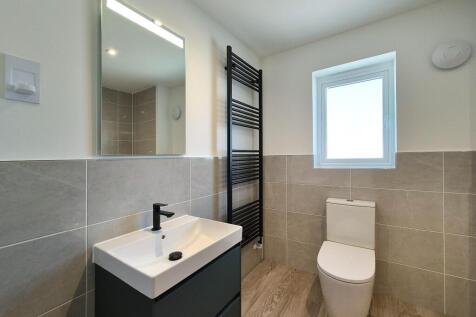 First Floor Family Bathroom