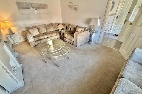 Weft Way, Nuneaton, CV11 photo 3