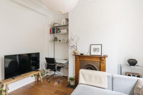 Warneford Street E9