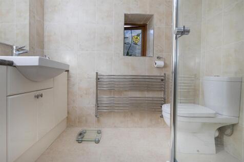 En Suite Shower Room