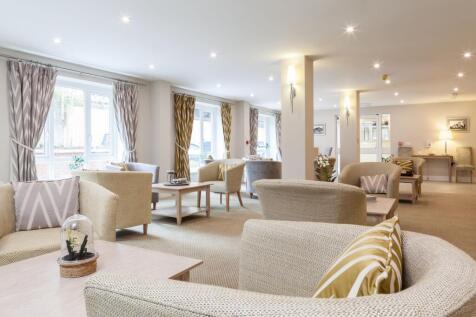 Club Lounge