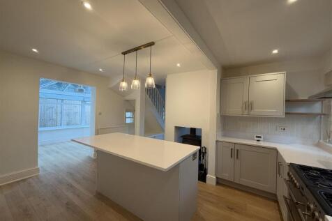 kitchen.jpeg