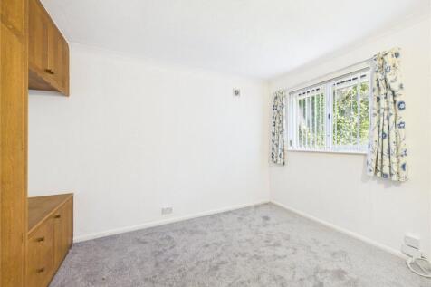 Richards Close, Bushey, Hertfordshire, WD23 photo 4