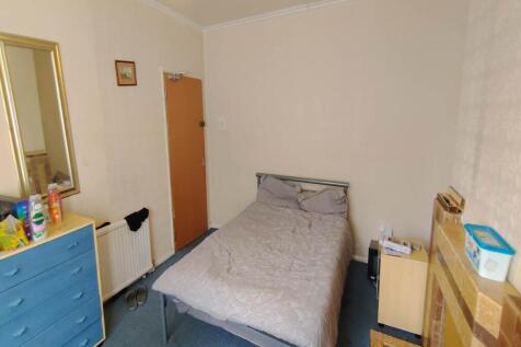 Ground Floor Front B