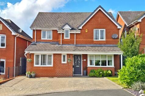 Modern Detached Home