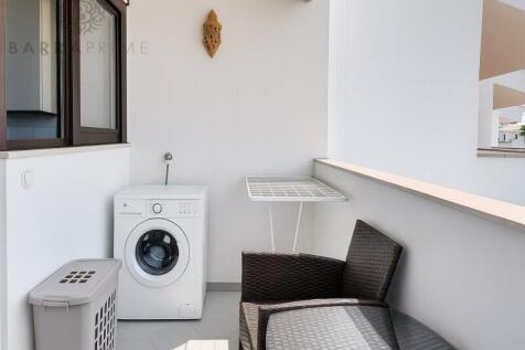 Magnificent 2+1 bedroom apartment with jacuzzi, pool and parking space, Vilamoura