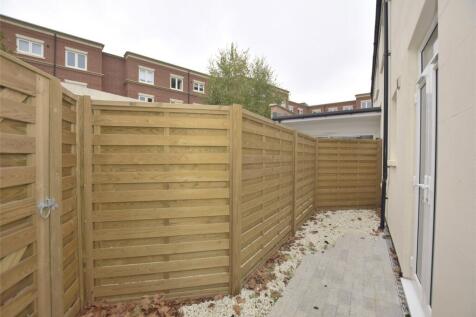 Private Courtyard
