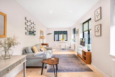 Reception/Dining Room