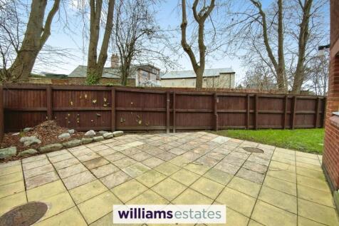 Rear Patio Area