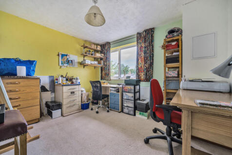 1290011-27-6825b4...