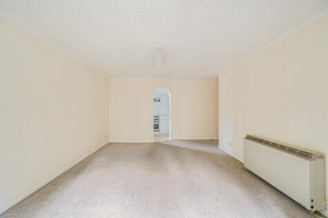 1319945-5-68653b8...