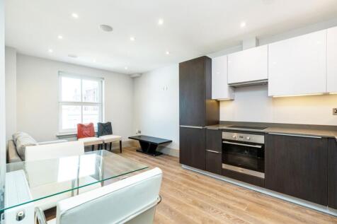 Reception Room / Kit