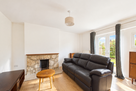 Hawthorn Rise, Stroud, Gloucestershire, GL5 photo 3