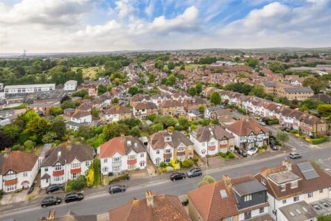 22 Holmes Avenue-32.jpg