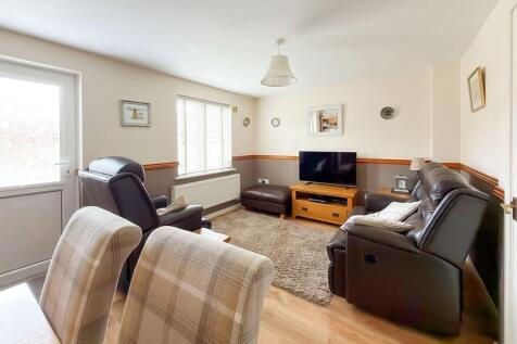 Living Room / Diner