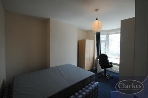Elmes Road, Winton photo 5