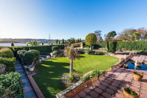 Pavings, Roundham Gardens, Paignton - Photograph 2