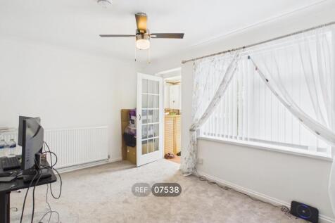 Pyhill, Bretton, Peterborough, PE3 8QH photo 4