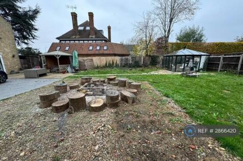 Back Garden Gazibo