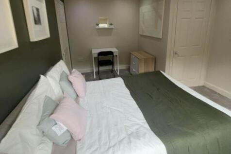 Haddon Avenue (Room 2), BURLEY, LEEDS photo 5