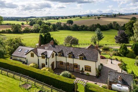 The Dairy Farm-Drone-04.jpg