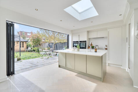 1440612-14-69d916...