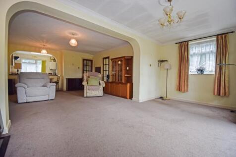 Sitting/Living Room