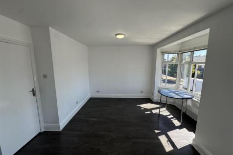 Kitchen/lounge