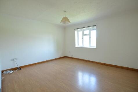 Etheridge Road, Loughton, IG10 photo 4