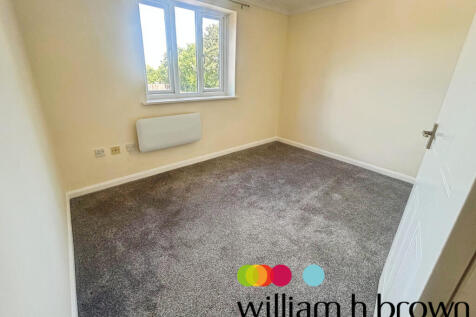 Friday Wood Green, COLCHESTER photo 5