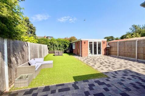 Belvidere Road garden.jpg