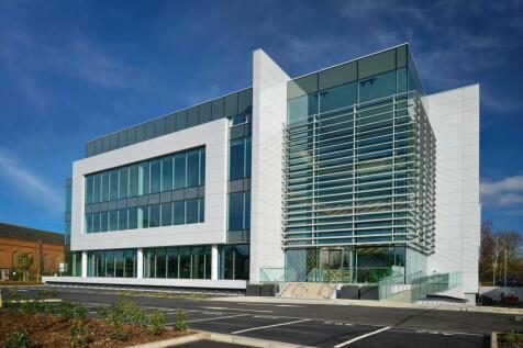 5 Pinetrees Building Exterior.jpg