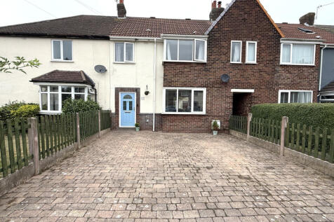 Four bedroom, mid terrace house